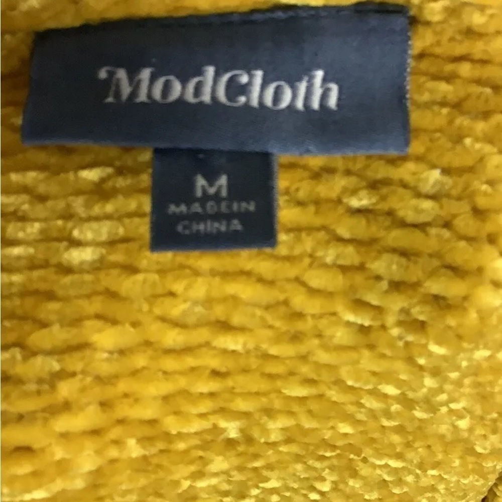ModCloth Sz M Chenille Drop Sleeve Cardigan Marigold Polyester Open Face - Picture 5 of 6